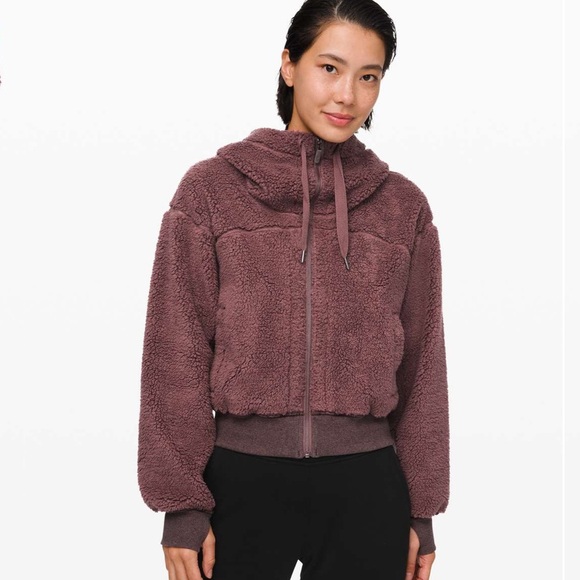 Lululemon Short Sweet and Sherpa Reversible Jacket - Picture 1 of 7